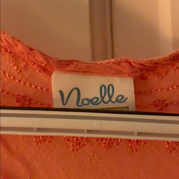 Orange tank top - Picture 3 of 3